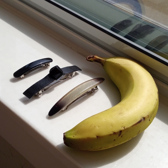 DONATED! Hair clips Trio - Picture 3 of 7